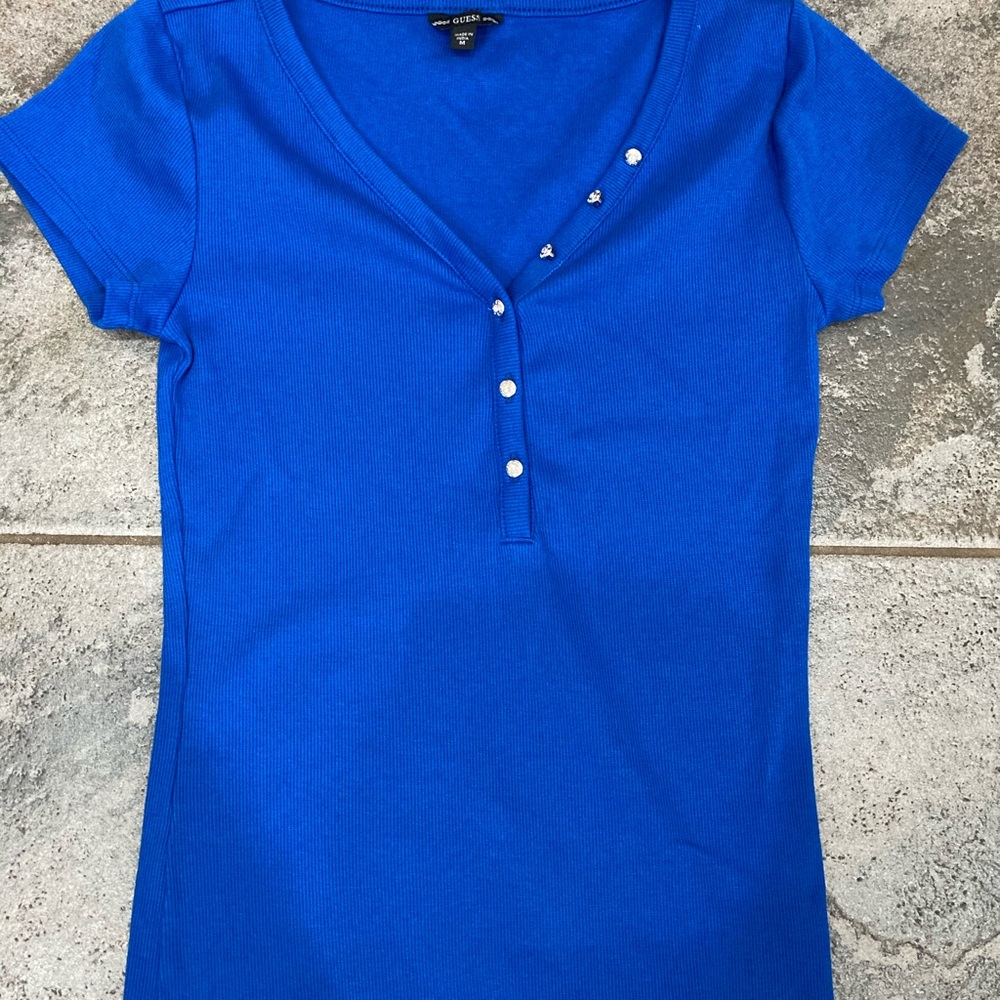 Women’s Guess Top